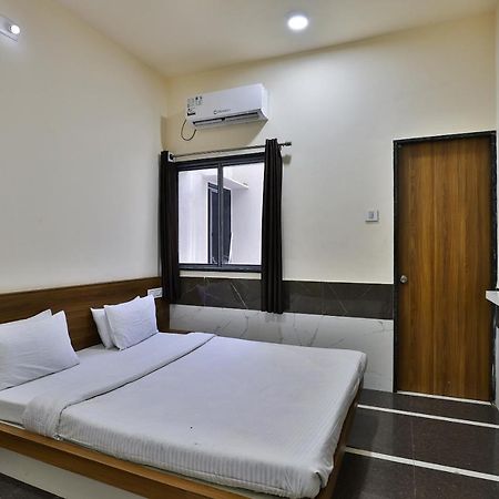 Spot On 37366 Hotel Mahalaxmi Dwārka Dış mekan fotoğraf